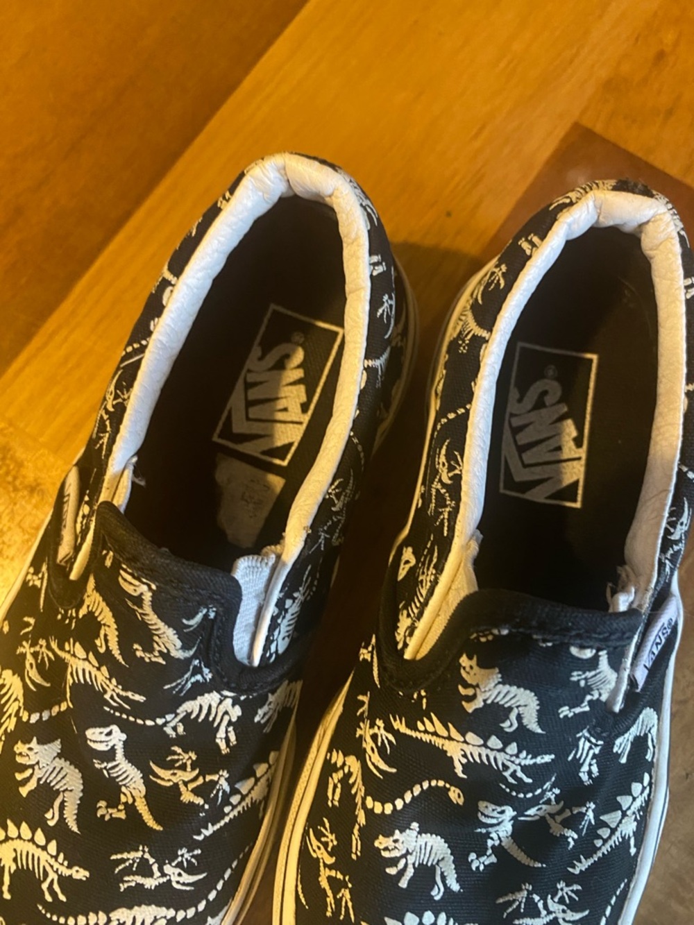 Vans - Picture 5 of 5